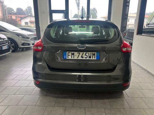Ford Focus 1.6 120 CV GPL Plus - Foto 5