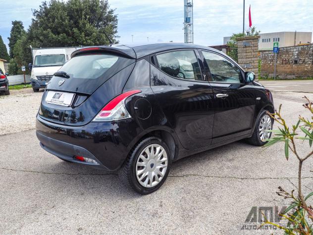 Lancia Ypsilon Ypsilon 1.3 MJT 16V 95 CV 5 p. S&S - Foto 4