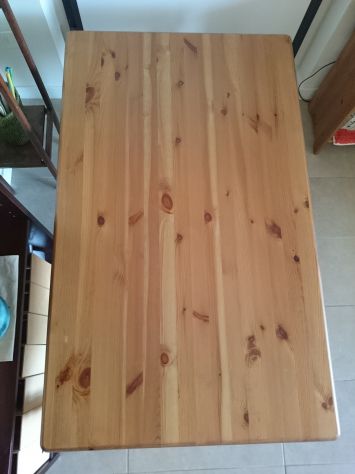 Vendo tavolo basso (55cm), da salotto IKEA in legno massiccio - Foto 3