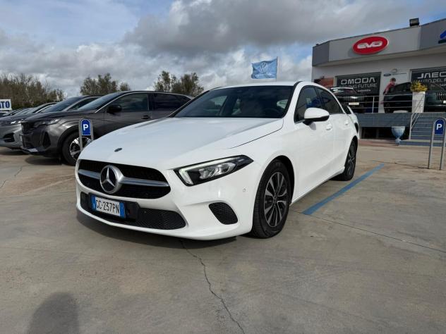MERCEDES- BENZ CLASSE A 180 D AUTOMATIC BUSINESS EXTRA - Foto 4