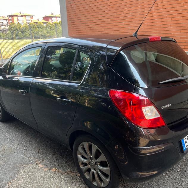 Opel Corsa 1.2 5 porte Cosmo km 87.000 - Foto 6