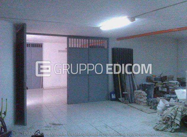 Magazzini e locali di deposito di 2740 mq  in vendita a Solarino - Rif. 4552045