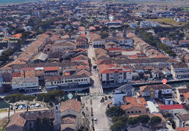 Palazzo / Edificio in vendita a Cervia