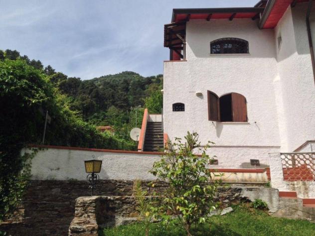 Casa singola in vendita a Montignoso 300 mq Rif: 1033032
