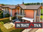 VILLETTA a SCHIERA con GIARDINO PRIVATO di 100 mq e AUTORIMESSA DOPPIA