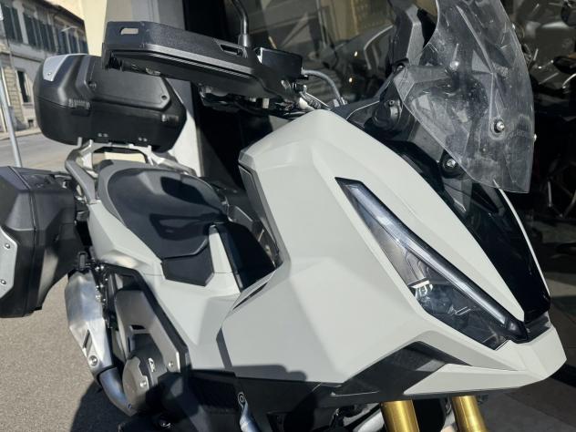 Honda X-ADV 750 Travel - Foto 9