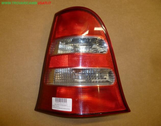 FANALE POST.S. ROSSO/BIANCO/ROSSO MERCEDES Classe A (W168)  Parti elettriche  Fanaleria  Fanali  Fanale post. sx. MERCEDES - Classe A - 01-05-2001 - 0