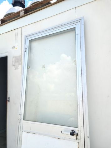 porta da esterno in alluminio e vetro usata - Foto 4