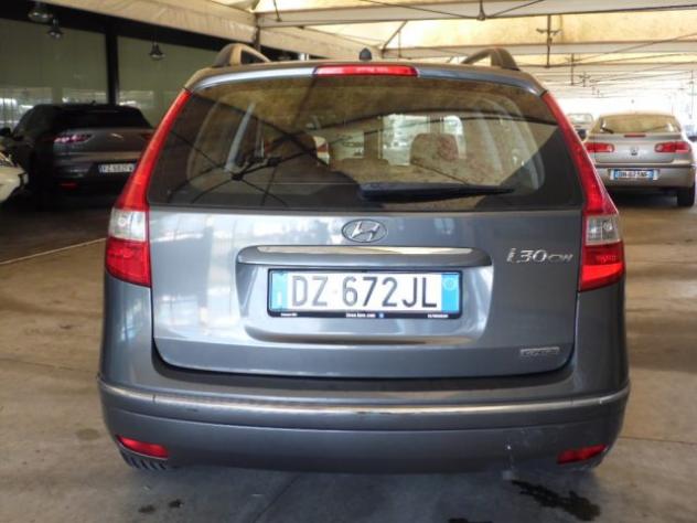 HYUNDAI i30 CW 1.6 CRDi VGT 16V 115CV Active rif. 16435721 - Foto 3