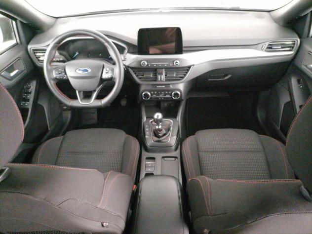 Ford Focus 1.0 ecoboost h ST-Line Style 125cv - Foto 9