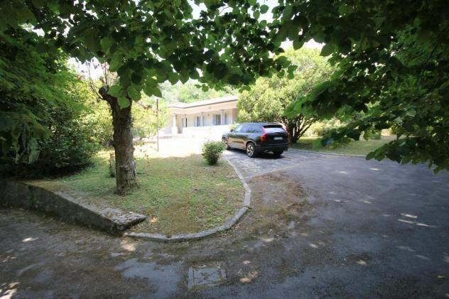 Villa in vendita a Valpromaro - Camaiore 370 mq Rif: 1053831 - Foto 2
