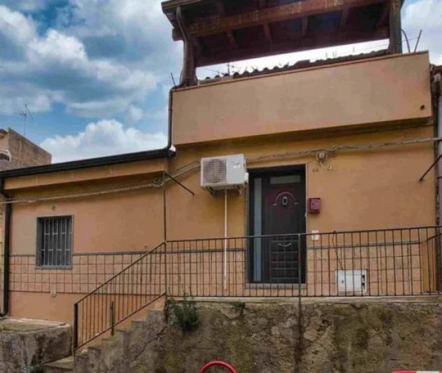 Immobile in asta di 125 m² in vendita a Comiso - Foto 2