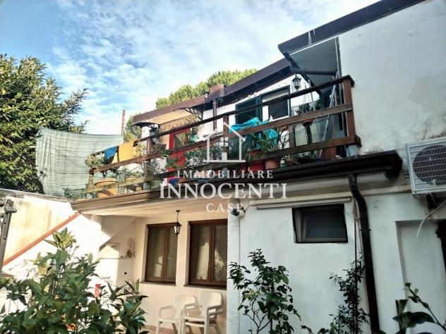 Casa semindipendente in vendita a Massa 150 mq Rif: 1385375