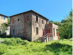 Colonica in vendita a Montecatini-Terme 210 mq  Rif: 1352960