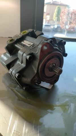 NACHI PVD 2B42L3DS5S4334G Pompa Idraulica