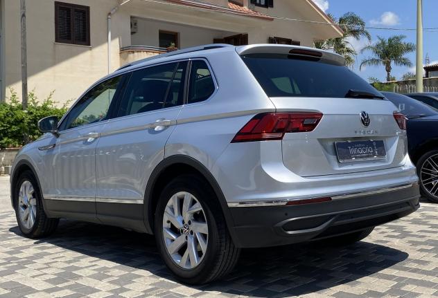 Volkswagen Tiguan Life 2.0 TDI 122CV Tetto - Foto 6
