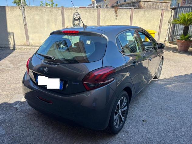 PEUGEOT 208 1.6 BlueHDi 100 S&S 5p.Allure - Foto 6