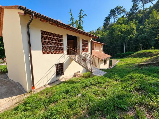 Colonica in vendita a Camaiore 350 mq Rif: 1451261