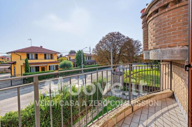 Appartamento di 180 m² con più di 5 locali in vendita a Carate Brianza - Foto 3