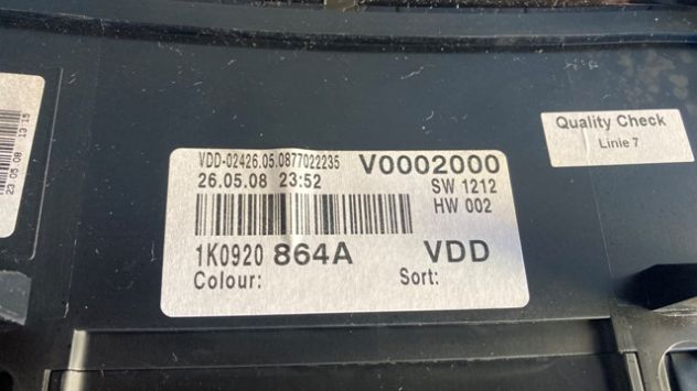 Quadro strumenti Volkswagen Golf 5 1.6 benzina (1K0920864A) - Foto 4