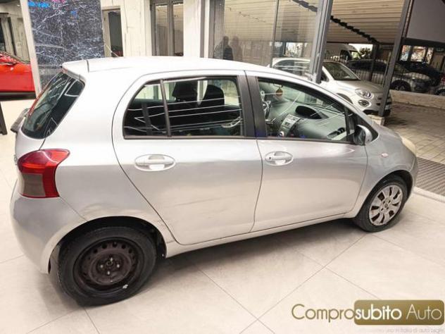 TOYOTA Yaris 1.0 5 porte rif. 24053742 - Foto 6