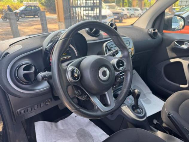 SMART ForTwo 1.0cc 71cv AUTOMATICA CRUISE CONTROL rif. 24051925 - Foto 5