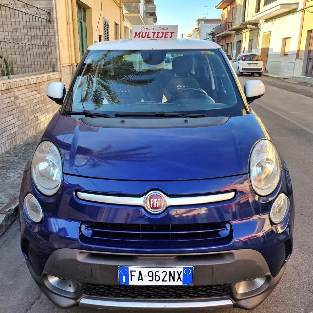 Fiat 500L 1.6 Multijet TREKKING (GANCIO TRAINO)