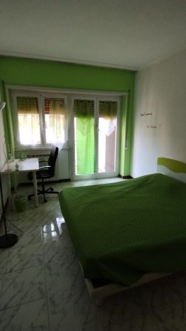 Camera singola per ragazza con letto matrimoniale Tuscolana Lucio Sestio - Foto 4