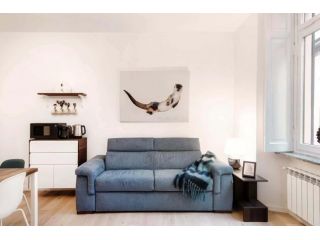 Pleasant 2-bedroom apartment next to Lake Como