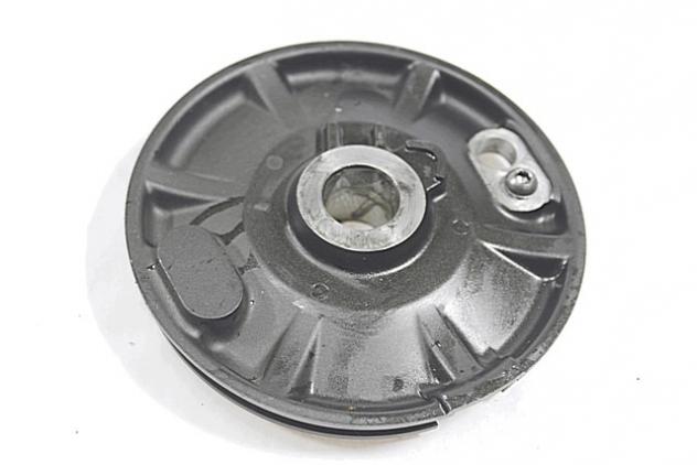 SEDE SENSORE RUOTA ANTERIORE YAMAHA XT1200ZE SUPER TENERE 2015 - 2016 23P2517A0000 FRONT WHEEL SENSOR HOUSING
