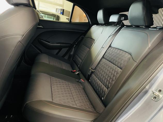 MG MG3 1.5 Hybrid+ Luxury - Foto 8