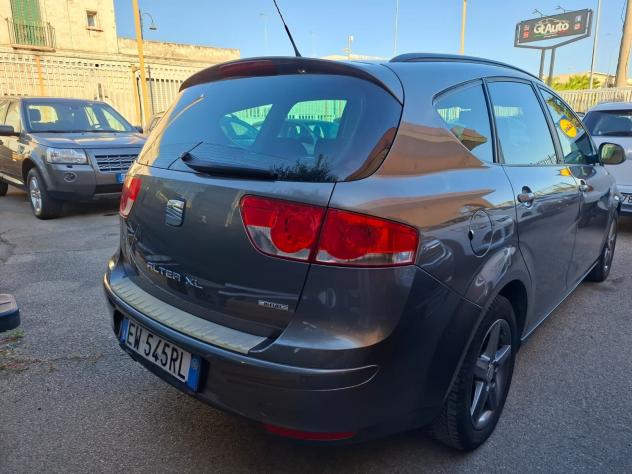 Seat Altea XL 1.6 Style BI FUEL I-Tech - Foto 4