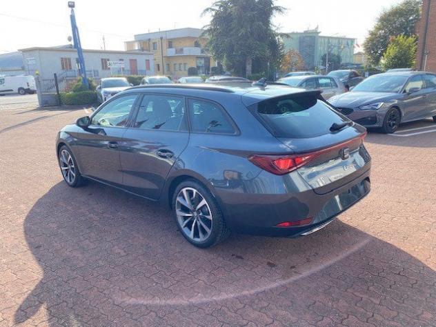 SEAT Leon Leon Sportstourer 1.5 hybrid 116 CV DSG FR - Foto 4