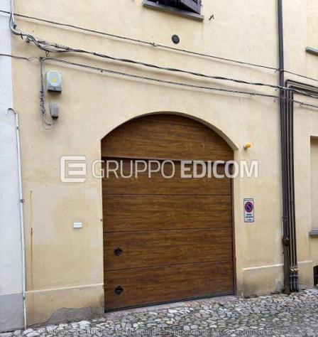 Stalle, scuderie, rimesse, autorimesse di 18 mq in vendita a Forlì - Rif. 3557166