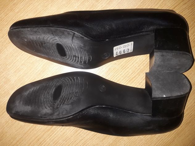 SCARPE CLASSICHE DONNA - Foto 2