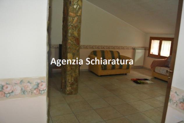 MONTECCHIO VENDESI APPARTAMENTO INDIPENDENTE SU QUADRIFAMILIARE CON MANSARDA - Foto 15