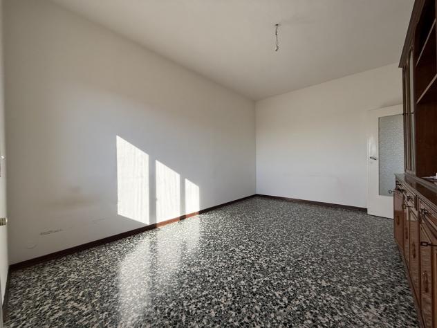 APPARTAMENTO 2/3 LOCALI - Foto 2
