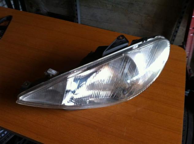 Fanale Anteriore Sinistro / SX VALEO Completo Peugeot 206 2001