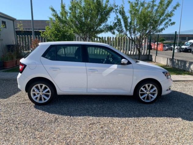SKODA Fabia 1.4 TDI 90 CV Executive rif. 23731316 - Foto 4