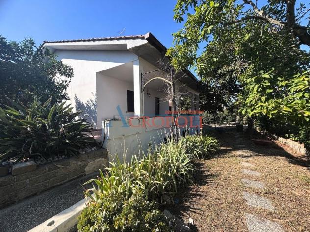 Villa bifamiliare 4 locali - Rif. 2720