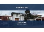 Immobile in asta di 292 m² con più di 5 locali e box auto in vendita a Pianengo
