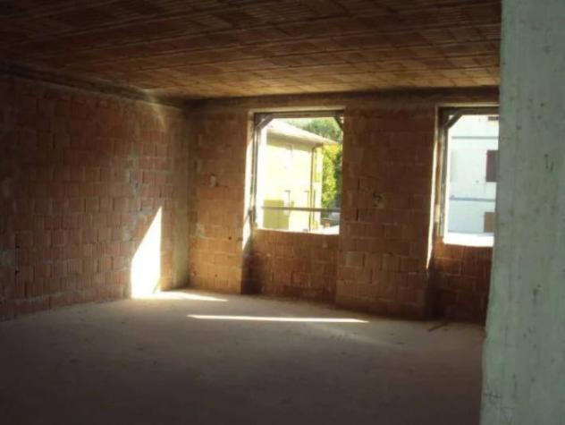 Immobile in asta di 120 m², box auto in vendita a Trevi - Foto 7