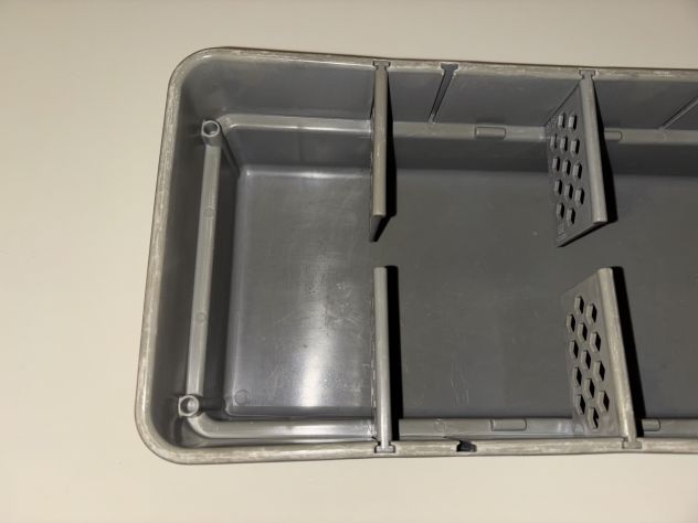 CONTENITORE GRANDE IN PLASTICA PORTA SPUGNE E/O DETERSIVI DA CUCINA O BAGNO”ES - Foto 3