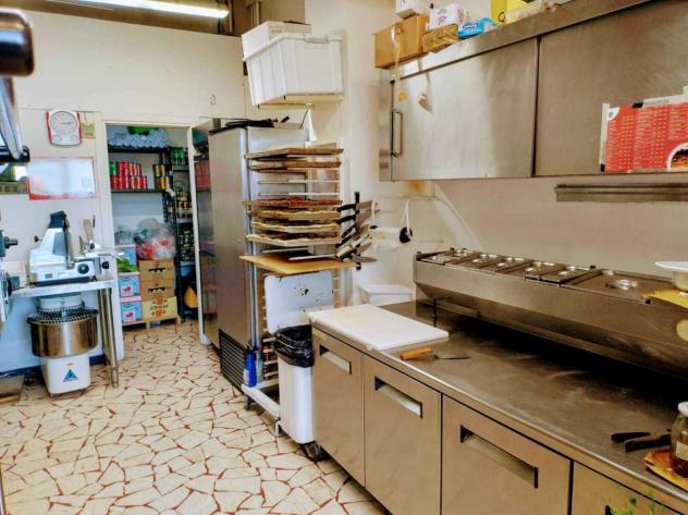 Pizza a Taglio in vendita a Alassio - Foto 10