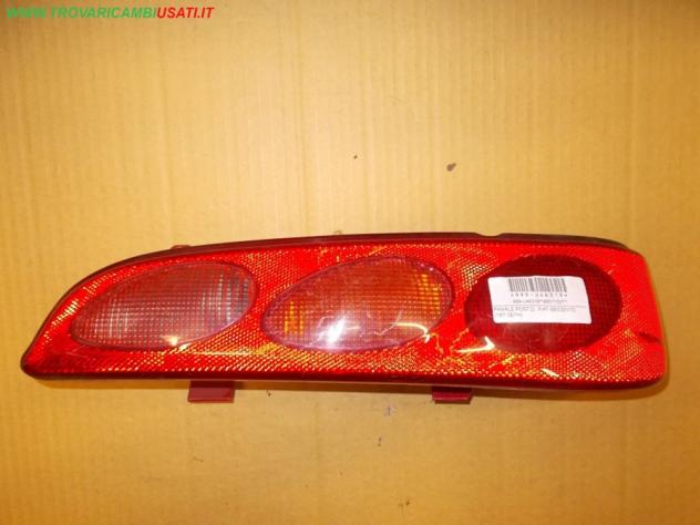 FANALE POST.D. FIAT SEICENTO (187-1E/1H)  Parti elettriche  Fanaleria  Fanali  Fanale post. sx. FIAT - SEICENTO - 01-03-1998 - 01-12-2011