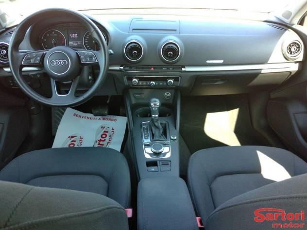 AUDI - A3 - 1.6 TDI S tronic Sport - Foto 6