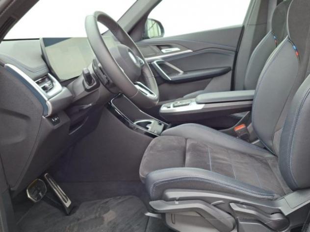 BMW iX1 eDrive 20 Msport Aut. + Tetto apr. rif. 23699985 - Foto 10