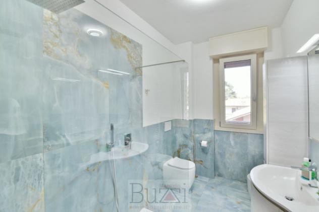 Appartamento di 166 m² con 5 locali e box auto in vendita a Nova Milanese - Foto 20
