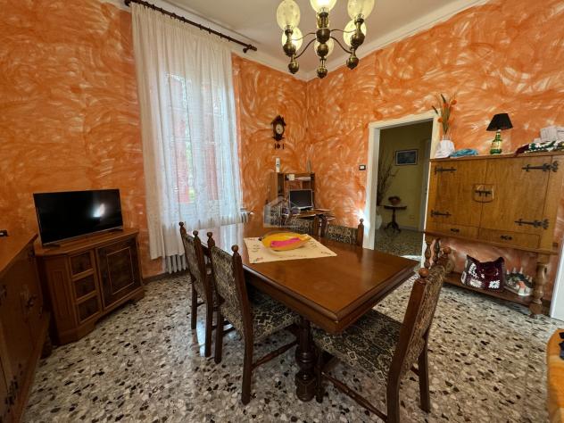 Suzzara vendesi casa indipendente 6 vani 300 Mq - Foto 4