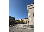 UFFICIO di 4 vani e di 60 mq (VIAREGGIO - Viareggio centro-mercato-mare) ri &hellip;